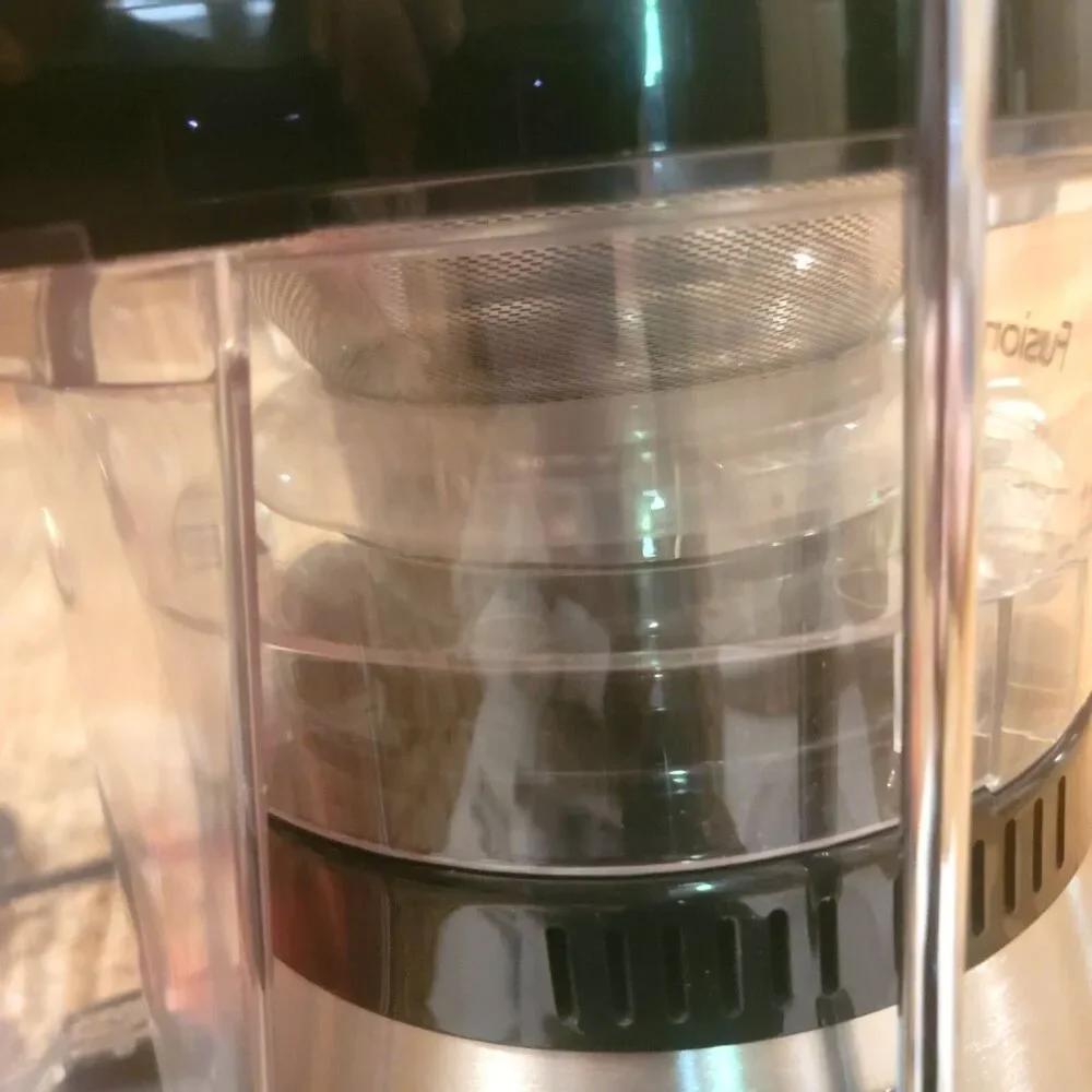 Centrifugal Fusion Juicer MINT! Stainless steel includes Manual CD Recipe book